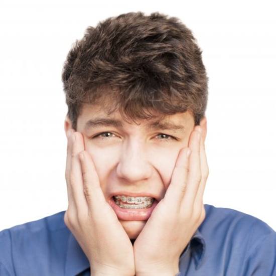 a patient experiencing mouth pain in Dayville